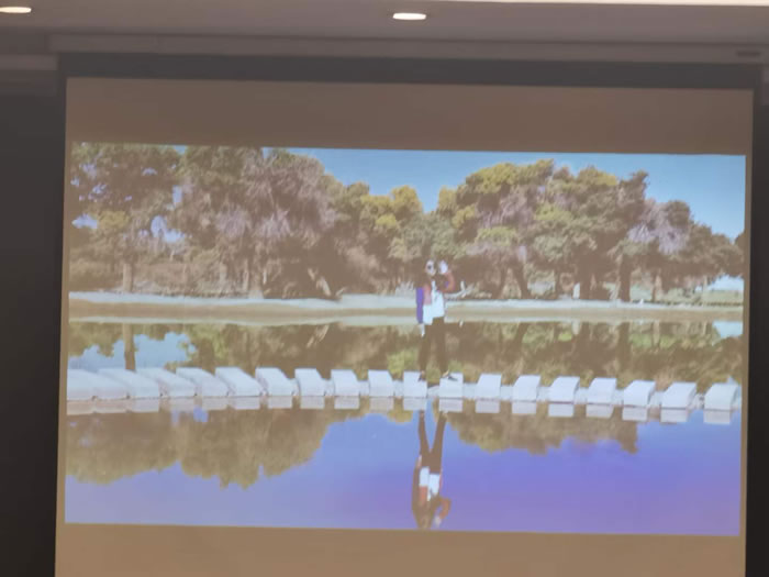 綿陽(yáng)中旅行假日旅行社舉行胡楊林、南疆專(zhuān)列推薦會(huì )