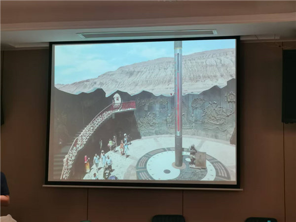 “金色胡楊 南疆盛景”秋攝漫旅行空調專(zhuān)列13日游