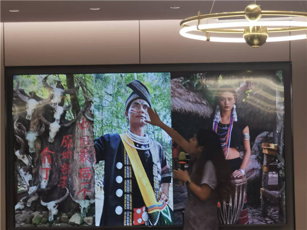 綿陽(yáng)中旅行假日旅行社舉行“什邡號.2025熊貓專(zhuān)列”旅游線(xiàn)路分享會(huì )