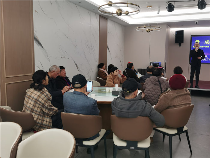 綿陽(yáng)中旅假日旅行社舉行2025年哀勞山自駕發(fā)布會(huì )