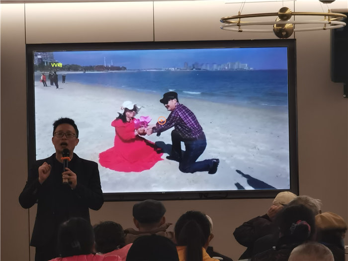 綿陽(yáng)中旅假日旅行社舉行年會(huì )推薦線(xiàn)路發(fā)布會(huì )